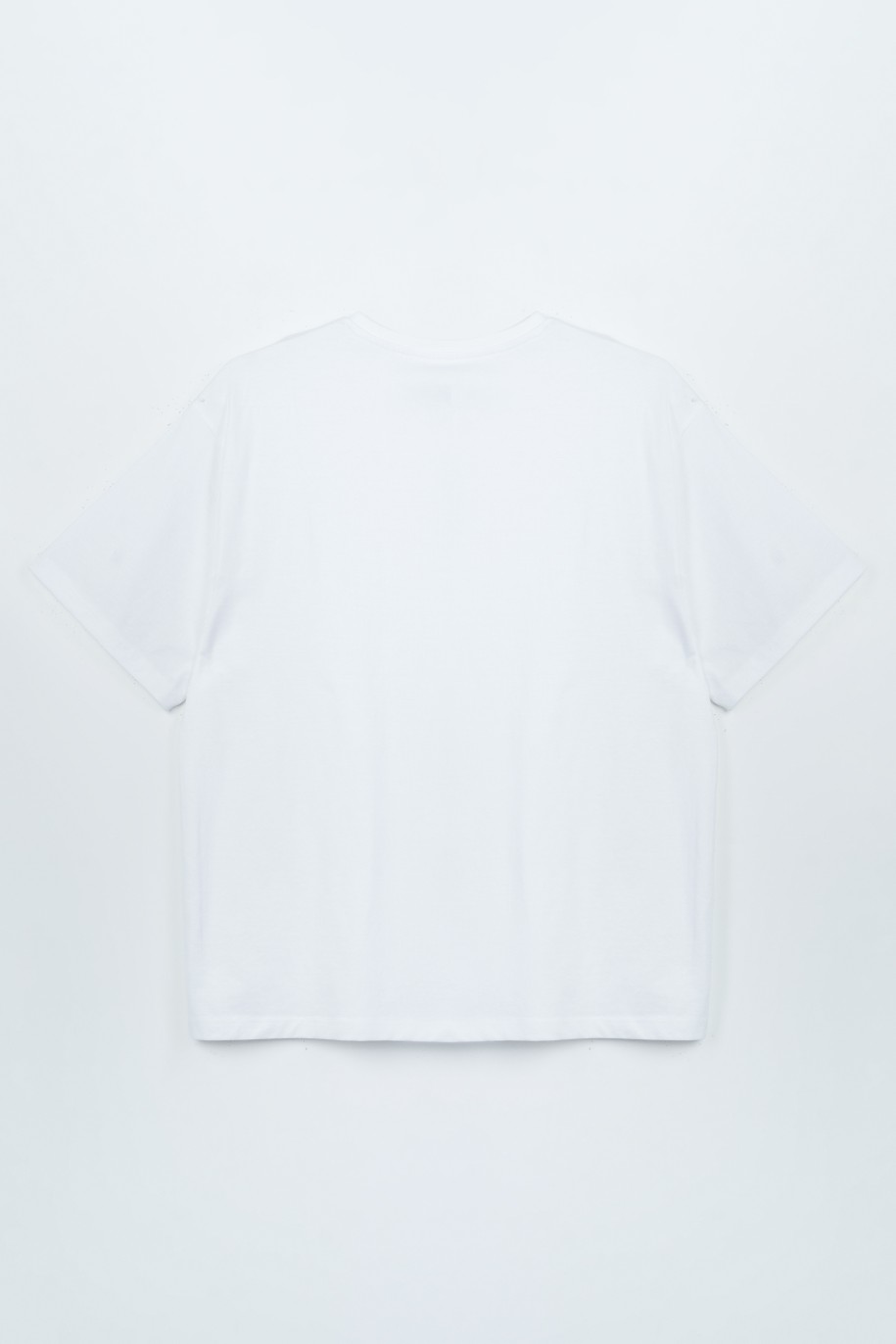 Biały t-shirt oversize z kolorową grafiką z przodu - 47515