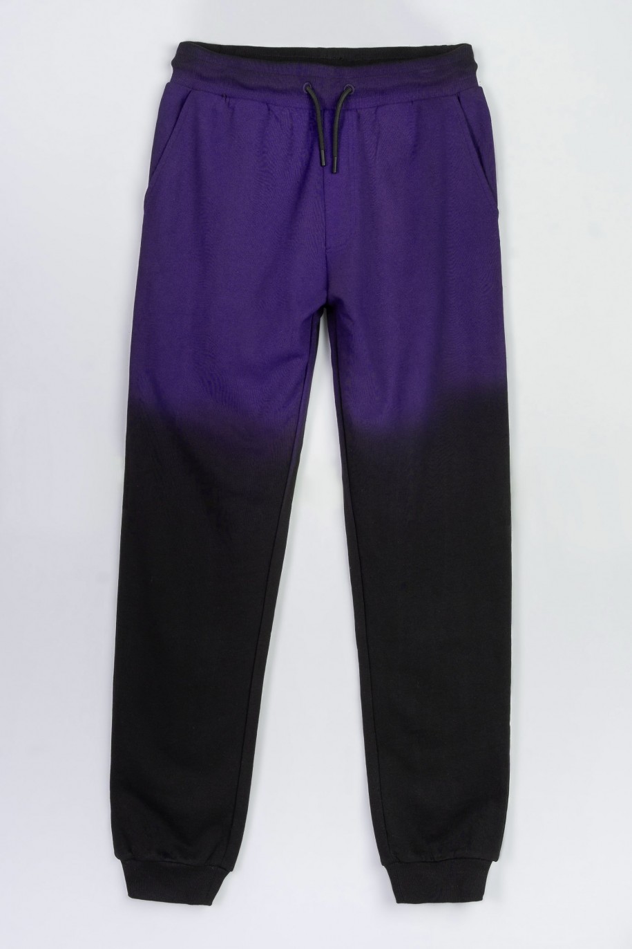 Granatowo-czarne spodnie dresowe z efektem ombre - 47603