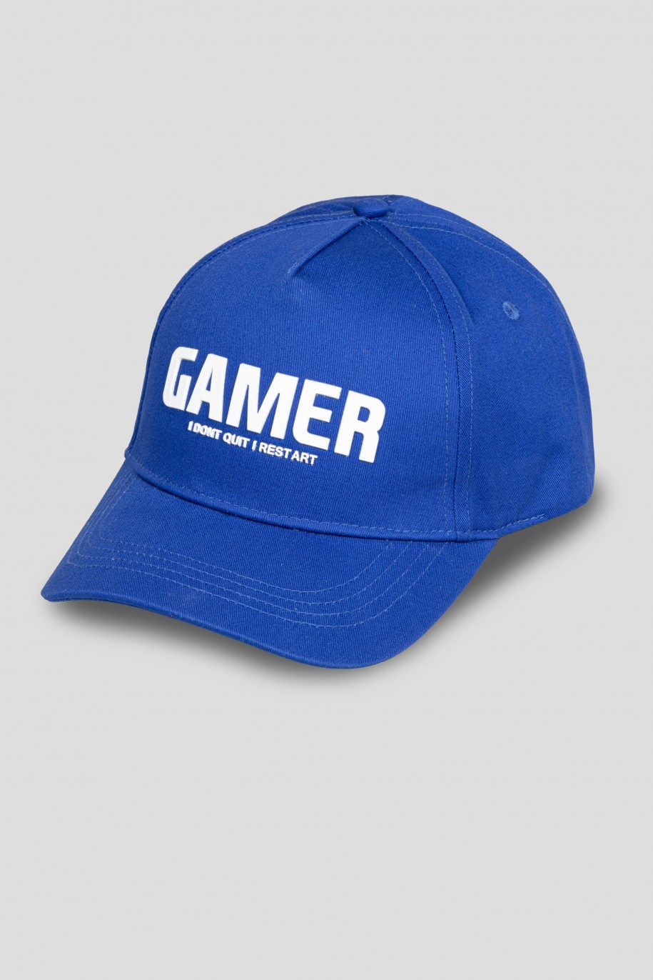 niebieska czapka z daszkiem gamer reporter young
