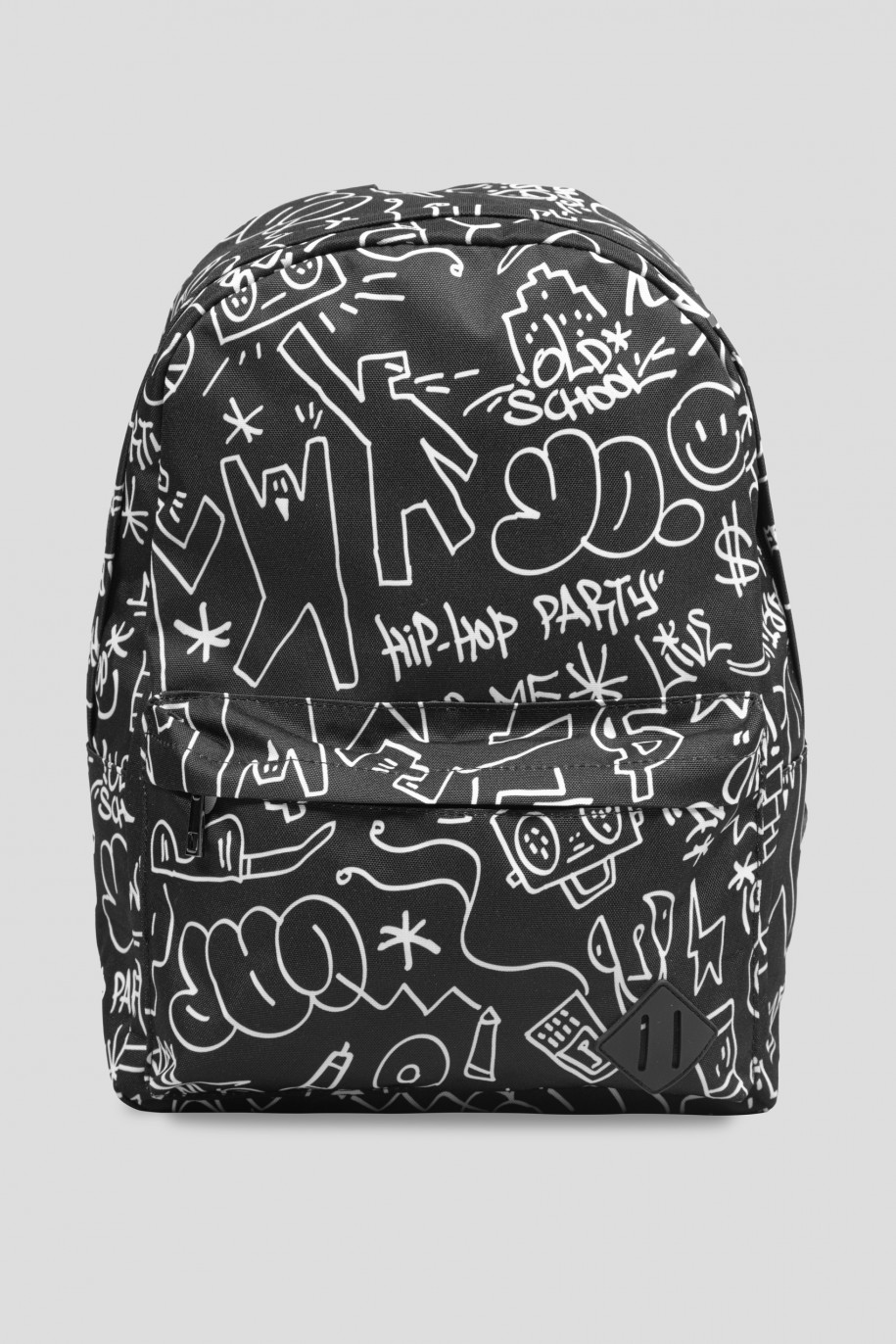 czarny plecak dla chłopaka graffiti reporter young